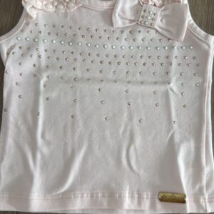 Camiseta rosa com laço