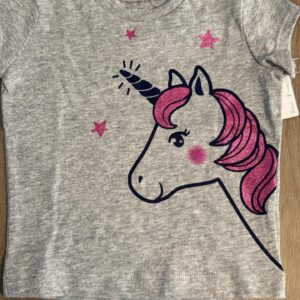 Camiseta manga curta cinza unicórnio