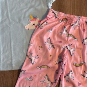 Pijama unicórnio